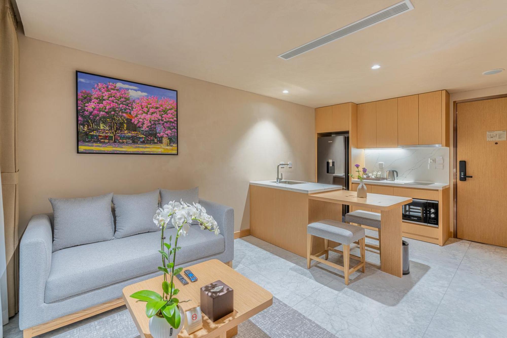 The Five Suites Lilas Hanoi Esterno foto